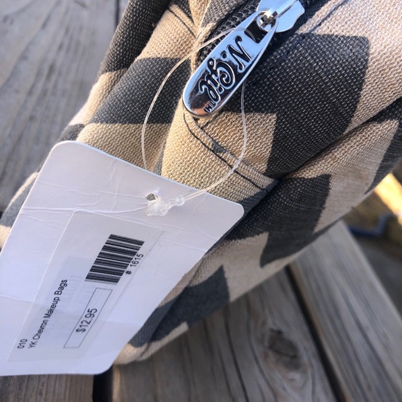 Gray Chevron Burlap Makeup Bag - Picture 2 of 2